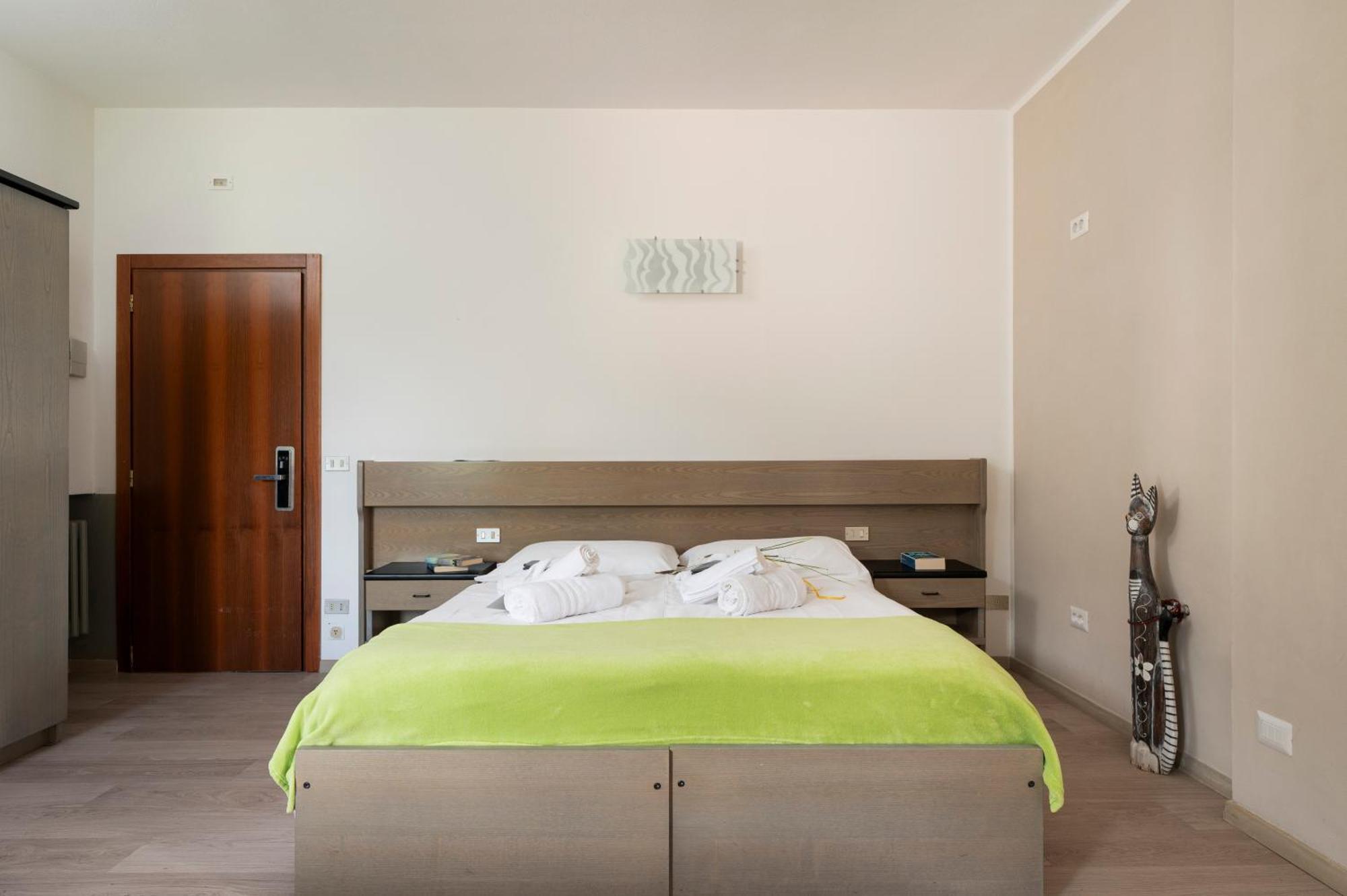 Hotel Scoiattolo Baselga di Pine Bagian luar foto